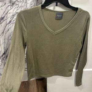Perfect condition green long sleeve shirt